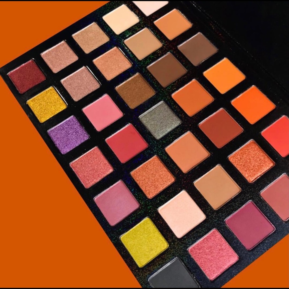 Eyeshadow palatte